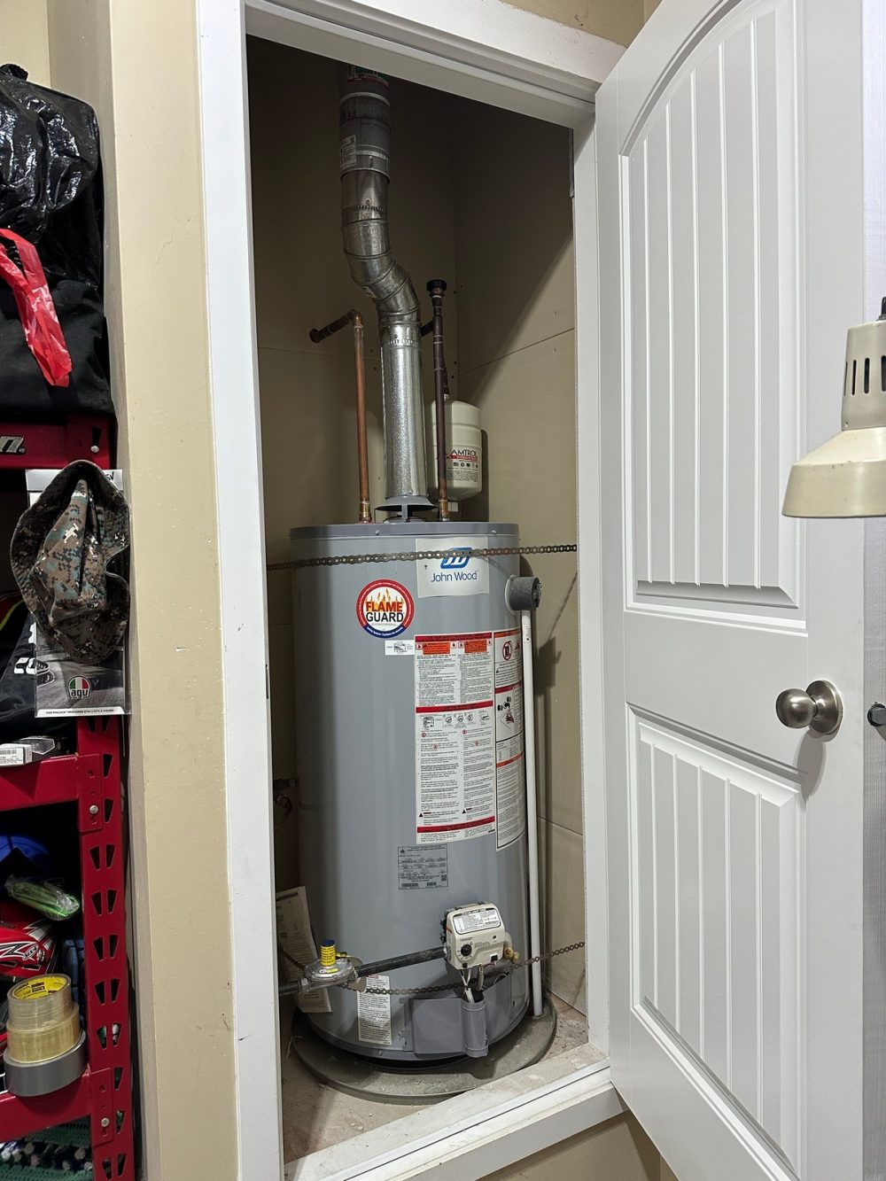 Residential gas water heater replacement